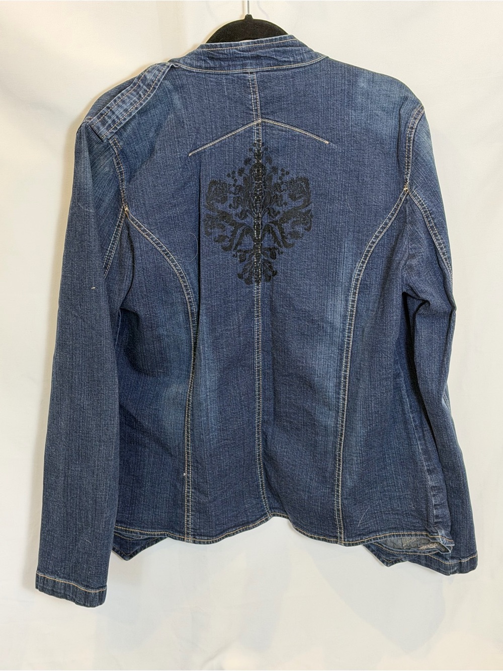 Bandolino Dark Blue Denim Jacket with Button Details - Picture 6 of 6